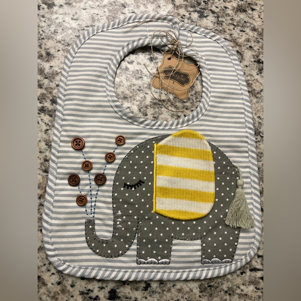 🆕 Mud Pie Elephant Bib with textured details 🐘